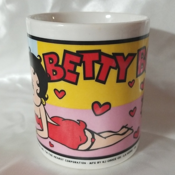 Coffee mug/cup. 1999 vintage Betty Boop collectible. - Picture 3 of 14